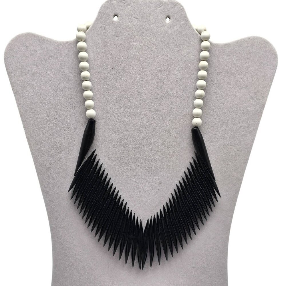 Vintage 1980s Black and White Geometric Spike Necklace Art Deco Style Piece